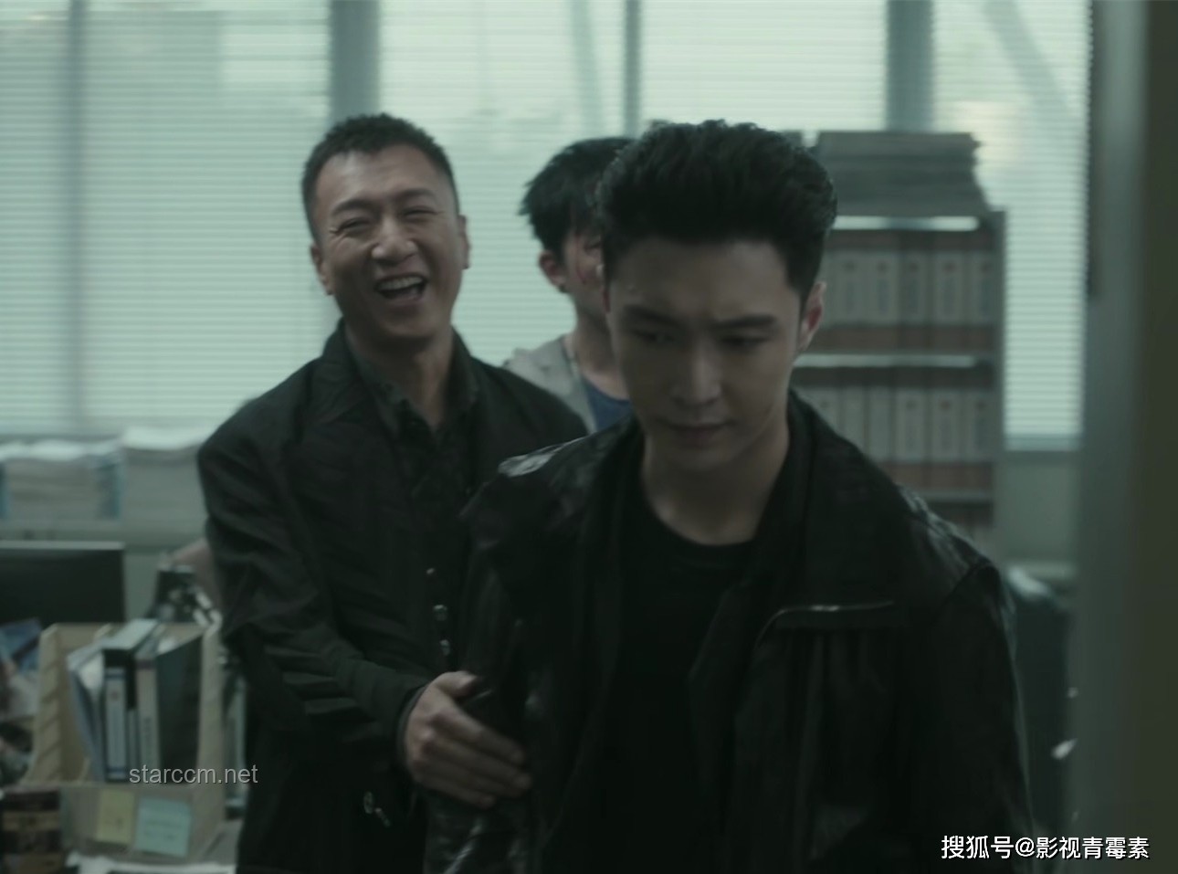 **从小沈阳拉黑张百乔看人际关系的微妙与应对**